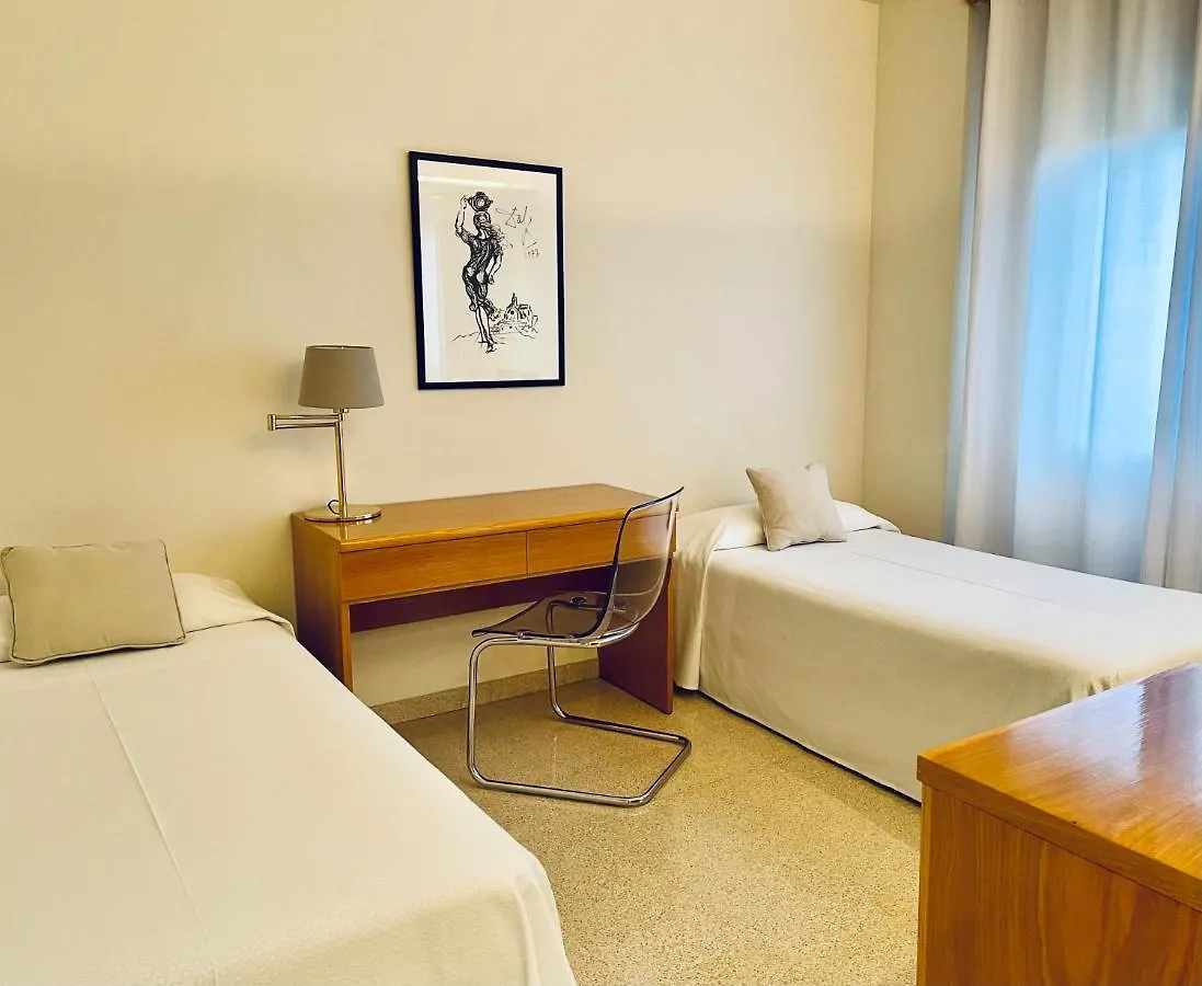 ***  Hotel Restaurant Bon Retorn Figueres  Spain