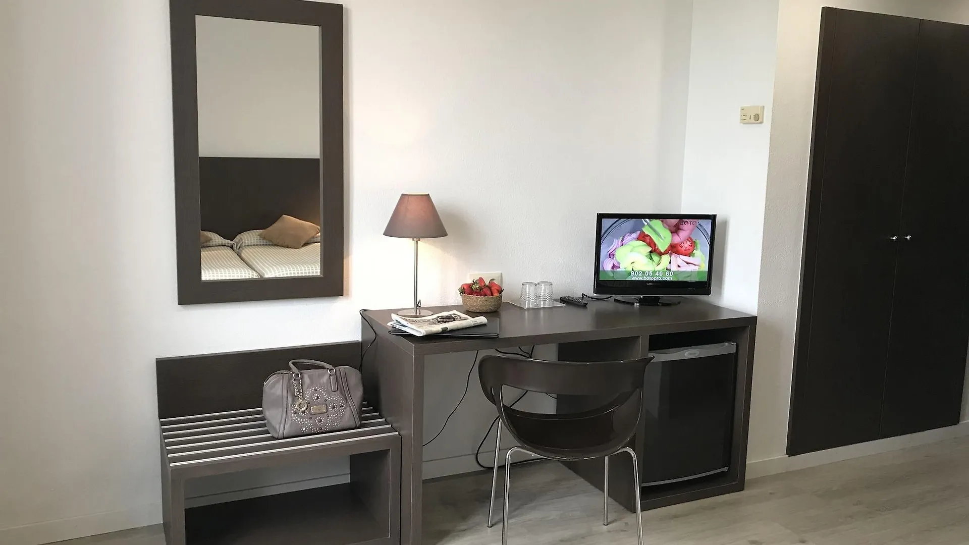Hotel Restaurant Bon Retorn Figueres