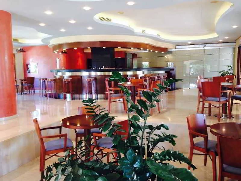 Hotel Restaurant Bon Retorn فيغيريس