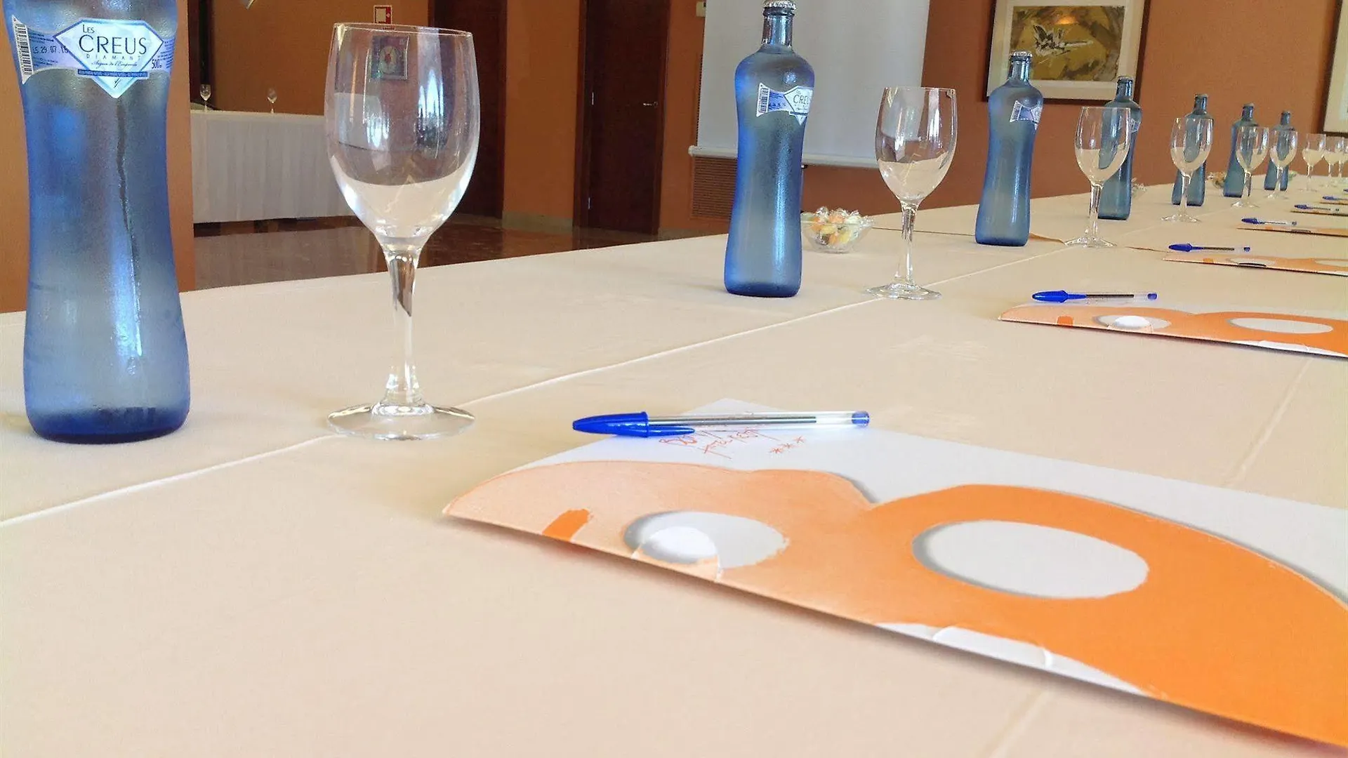 Hotel Restaurant Bon Retorn فيغيريس